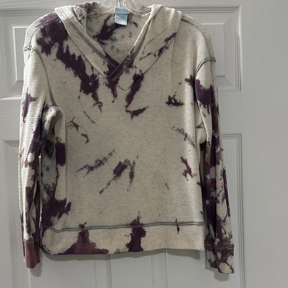 Stars Above V-Neck Tie-Dye Sweater - Cream and Purple
